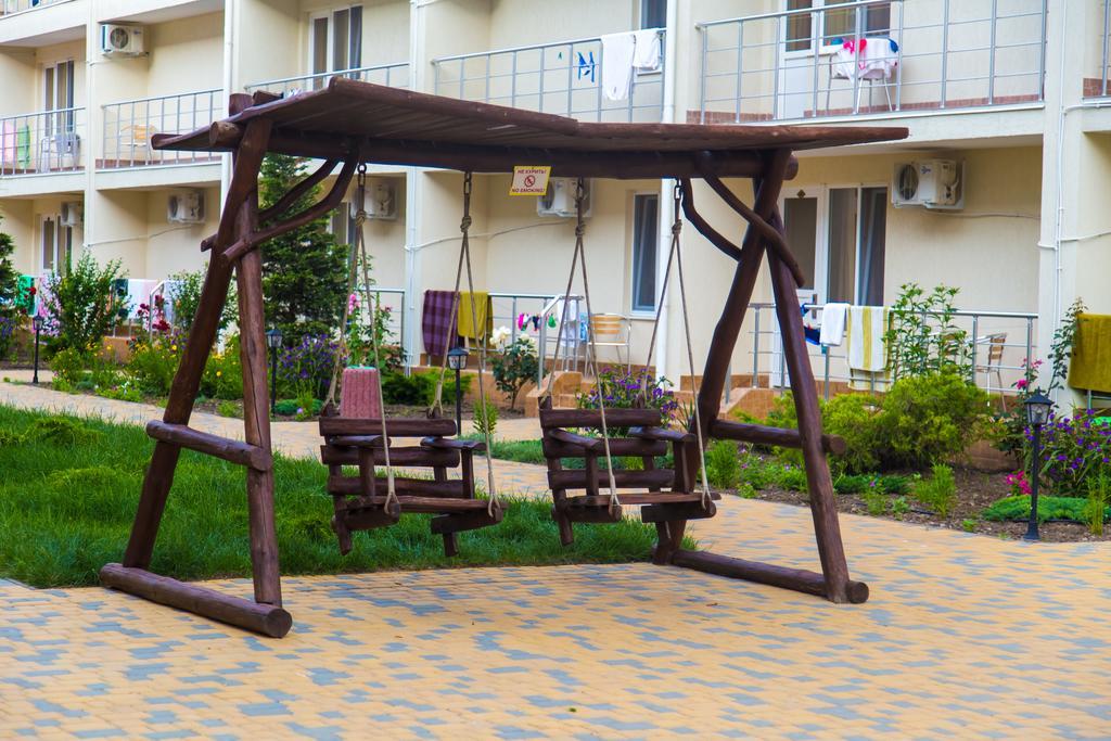 Delfin Hotel Koblevo Exterior photo
