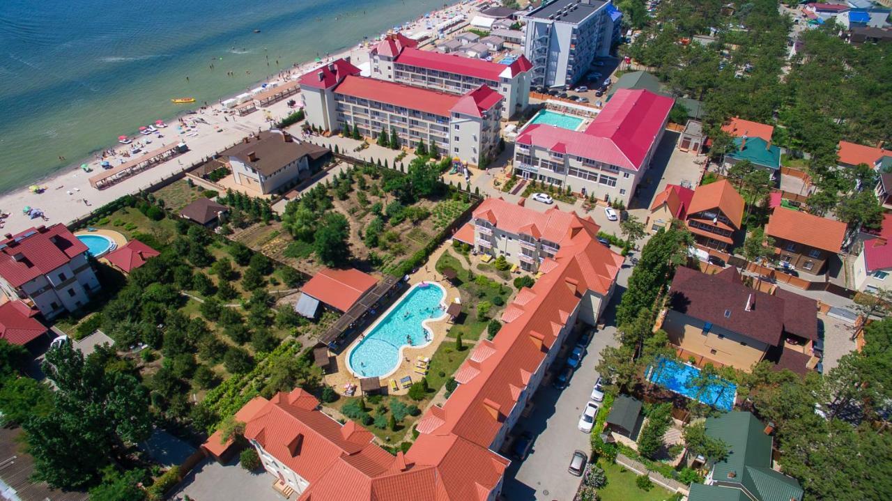 Delfin Hotel Koblevo Exterior photo